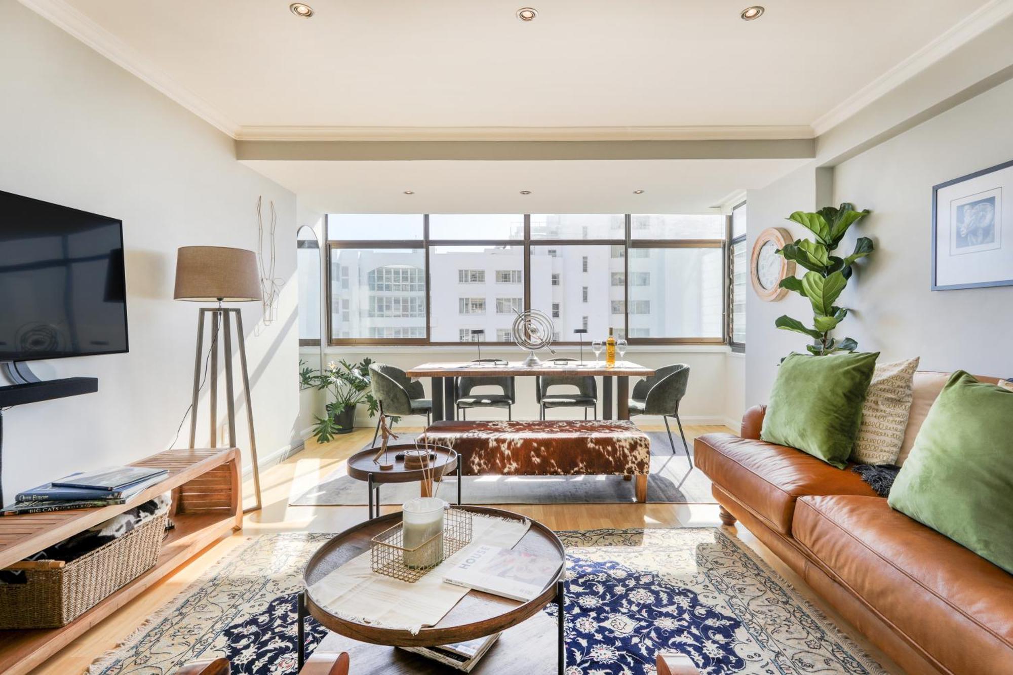 Backup-Powered Bantry Bay View 2 Bed Apartment Cape Town Bagian luar foto