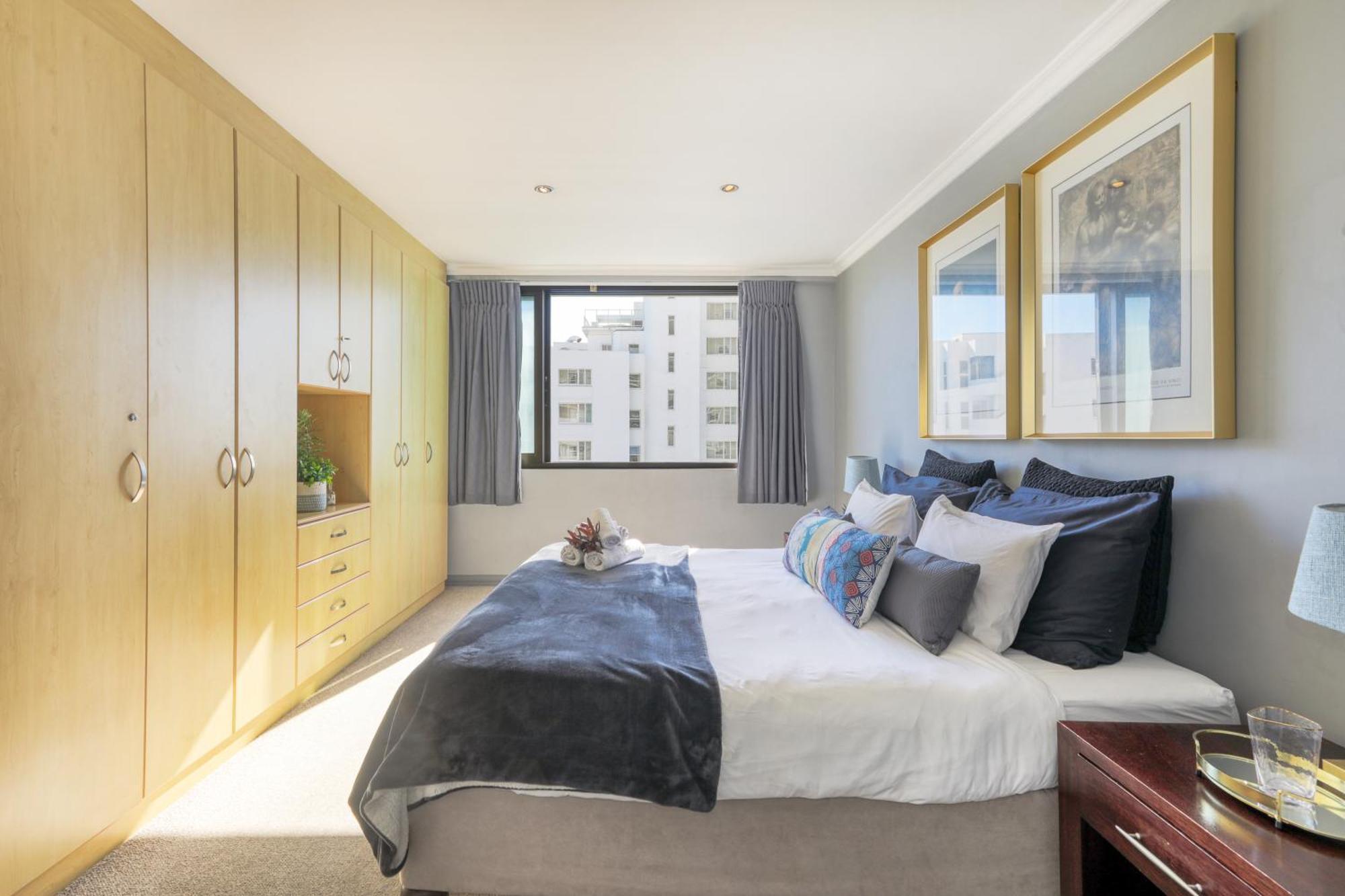 Backup-Powered Bantry Bay View 2 Bed Apartment Cape Town Bagian luar foto