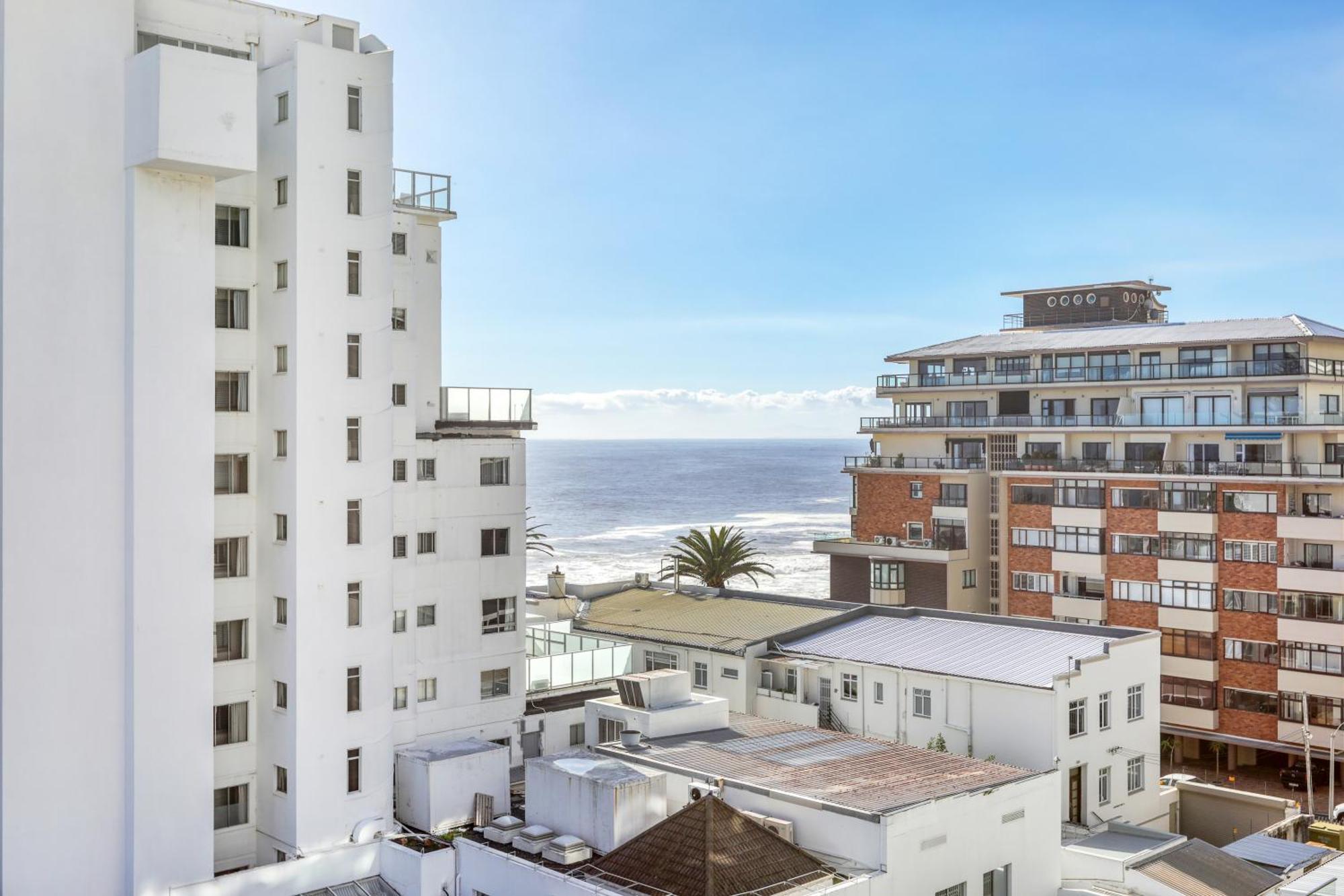 Backup-Powered Bantry Bay View 2 Bed Apartment Cape Town Bagian luar foto