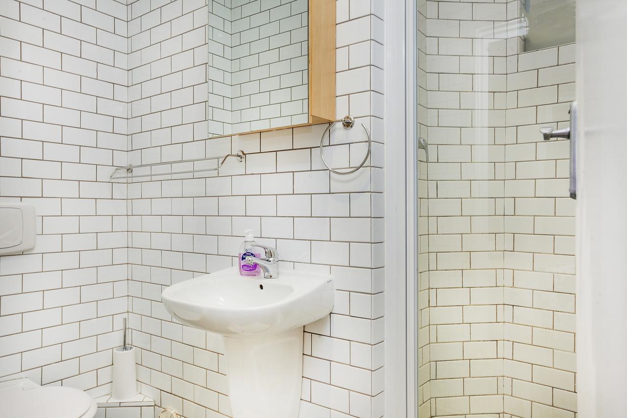 Backup-Powered Bantry Bay View 2 Bed Apartment Cape Town Bagian luar foto