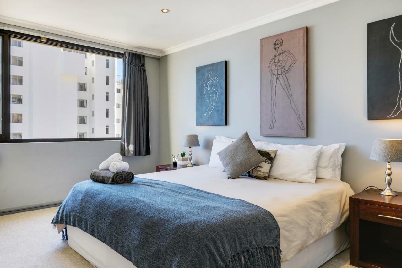 Backup-Powered Bantry Bay View 2 Bed Apartment Cape Town Bagian luar foto